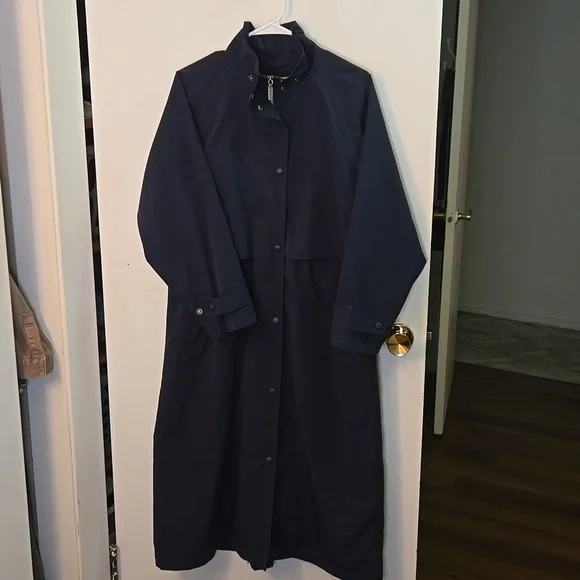 Vintage LL Bean Trench Coat - Navy - Picture 5 of 12